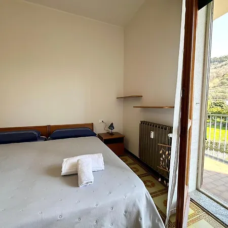 Dimora Concept - Casa Miri - Comodo Al Mare E Servizi Apartamento Finale Ligure